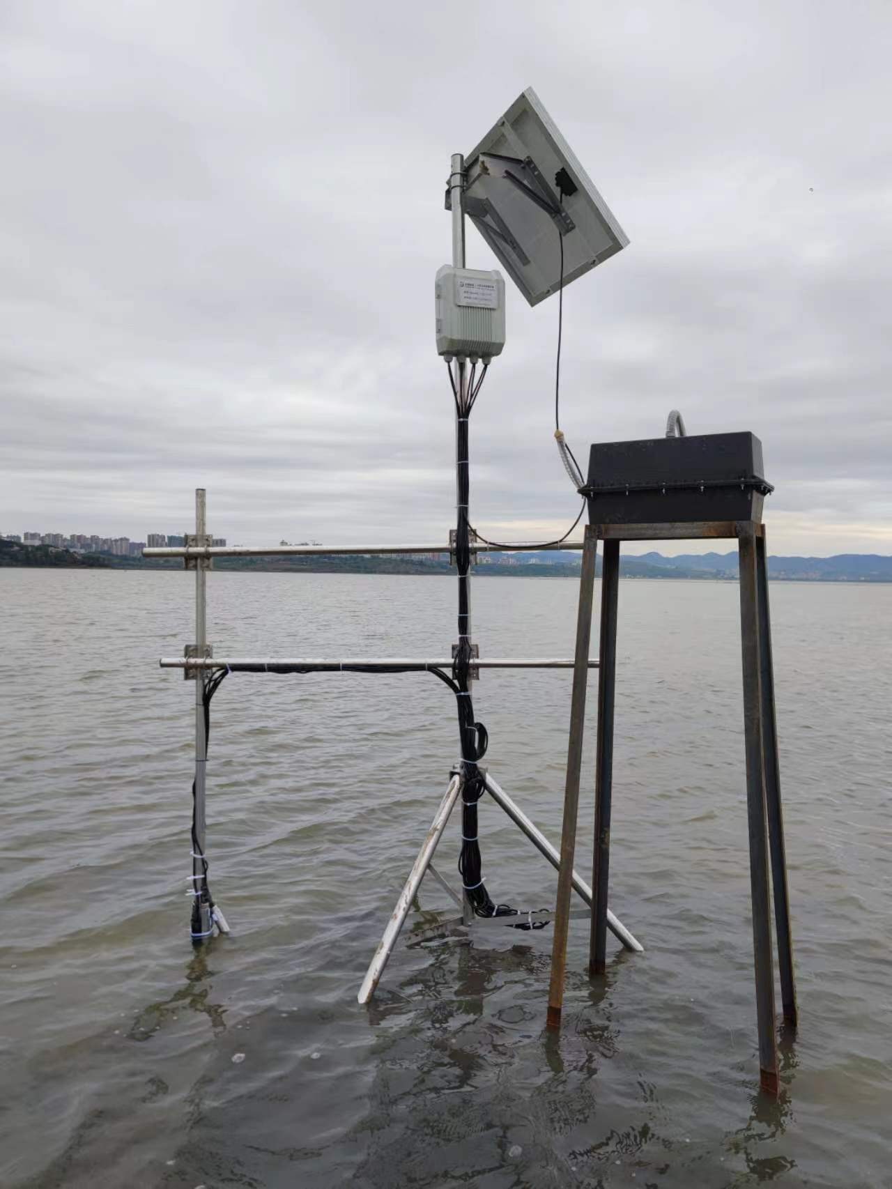 水位、溫度測量